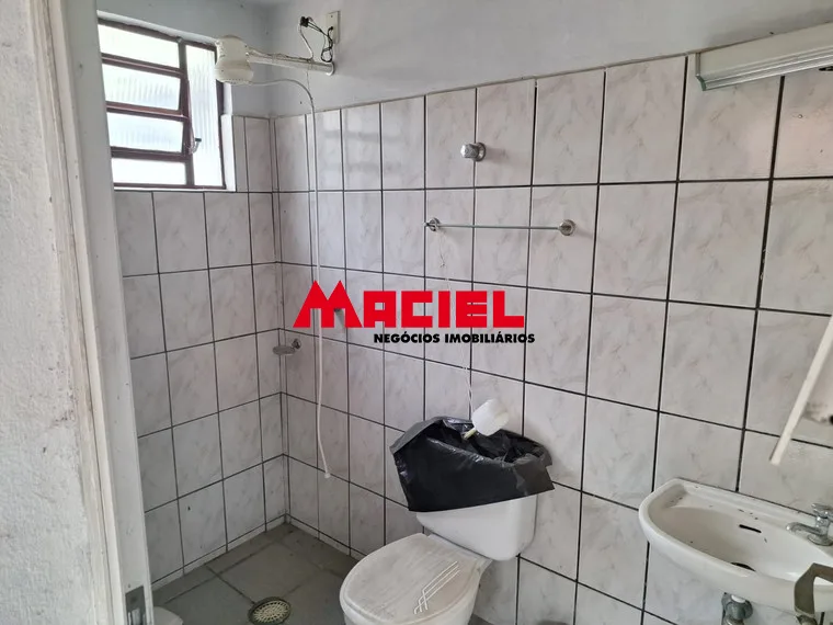 Comprar Casa / Padr&atilde;o em Ca&ccedil;apava R$ 1.042.000,00 - Foto 24