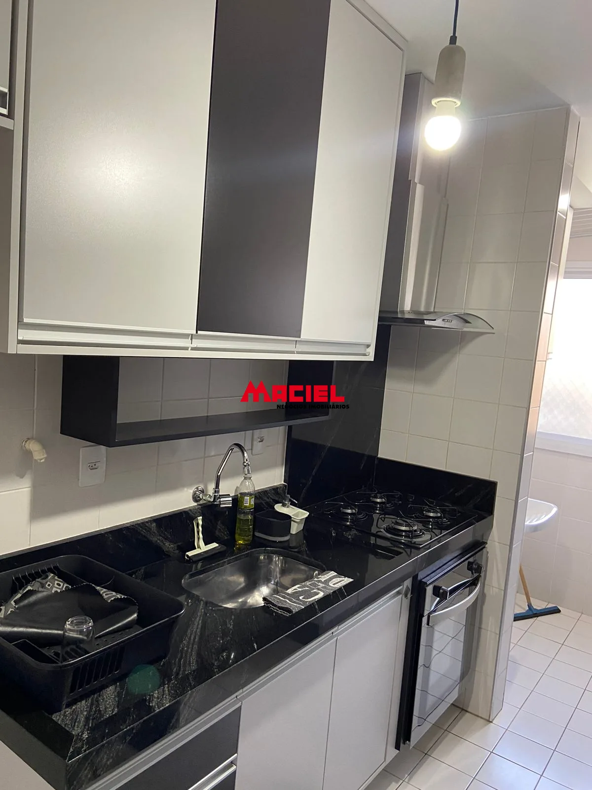 Alugar Apartamento / Padr&atilde;o em S&atilde;o Jos&eacute; dos Campos R$ 3.400,00 - Foto 3