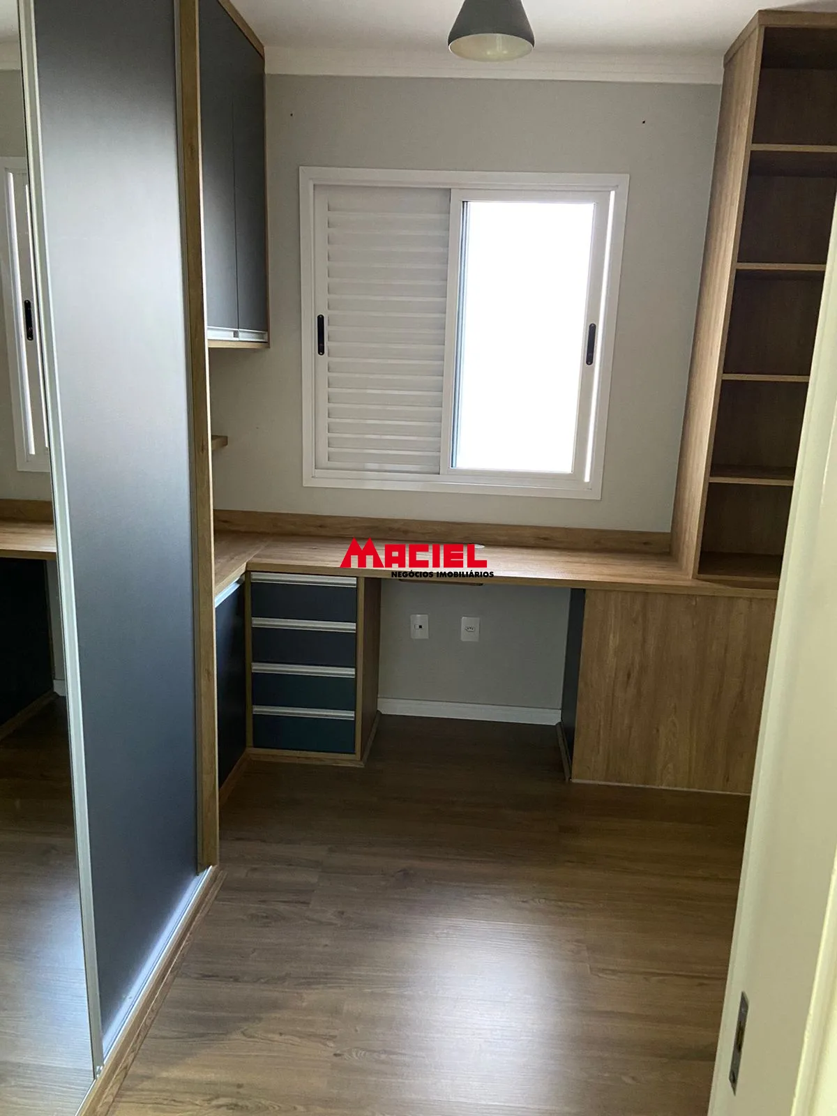 Alugar Apartamento / Padr&atilde;o em S&atilde;o Jos&eacute; dos Campos R$ 3.400,00 - Foto 7