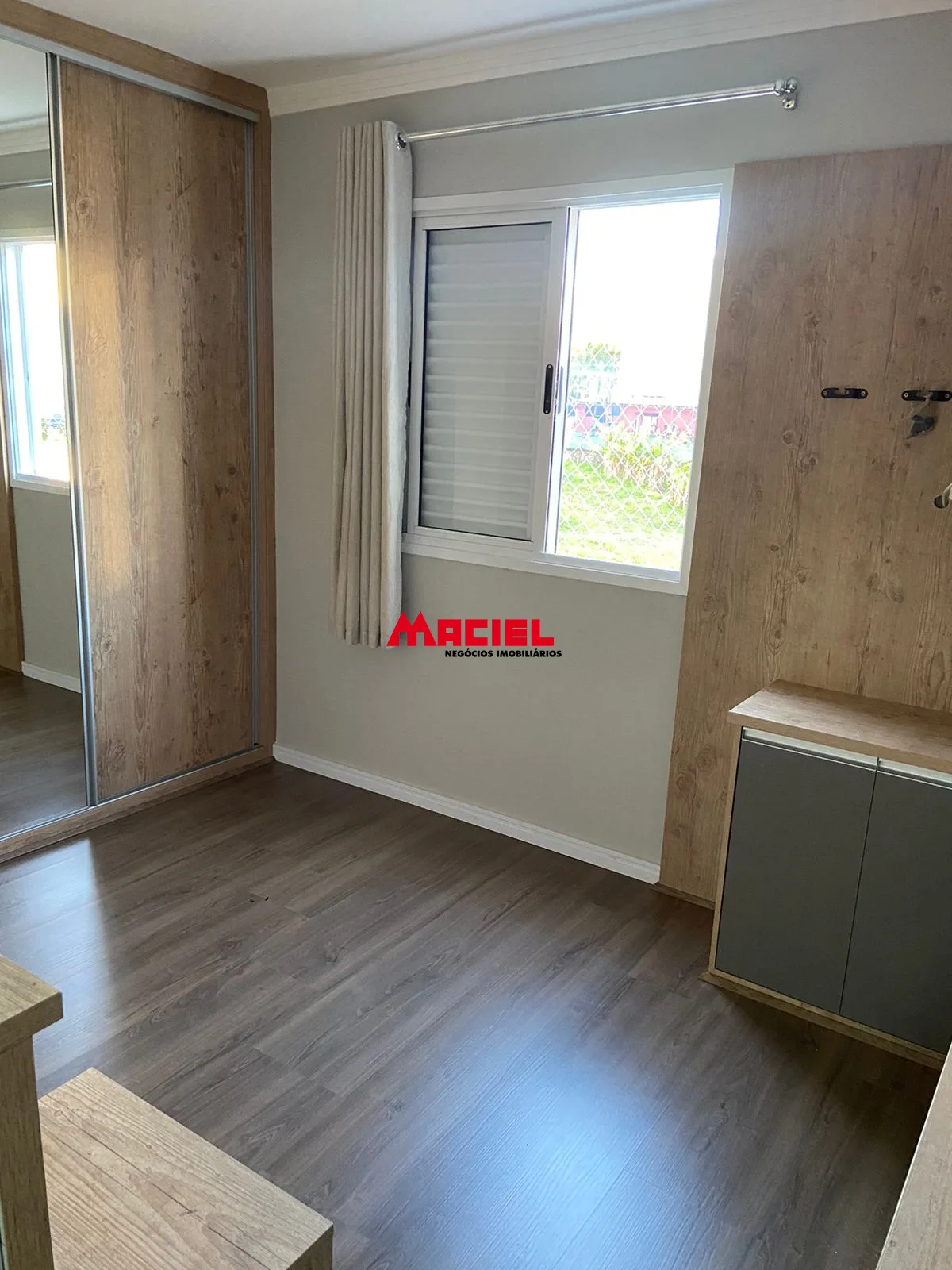 Alugar Apartamento / Padr&atilde;o em S&atilde;o Jos&eacute; dos Campos R$ 3.400,00 - Foto 9