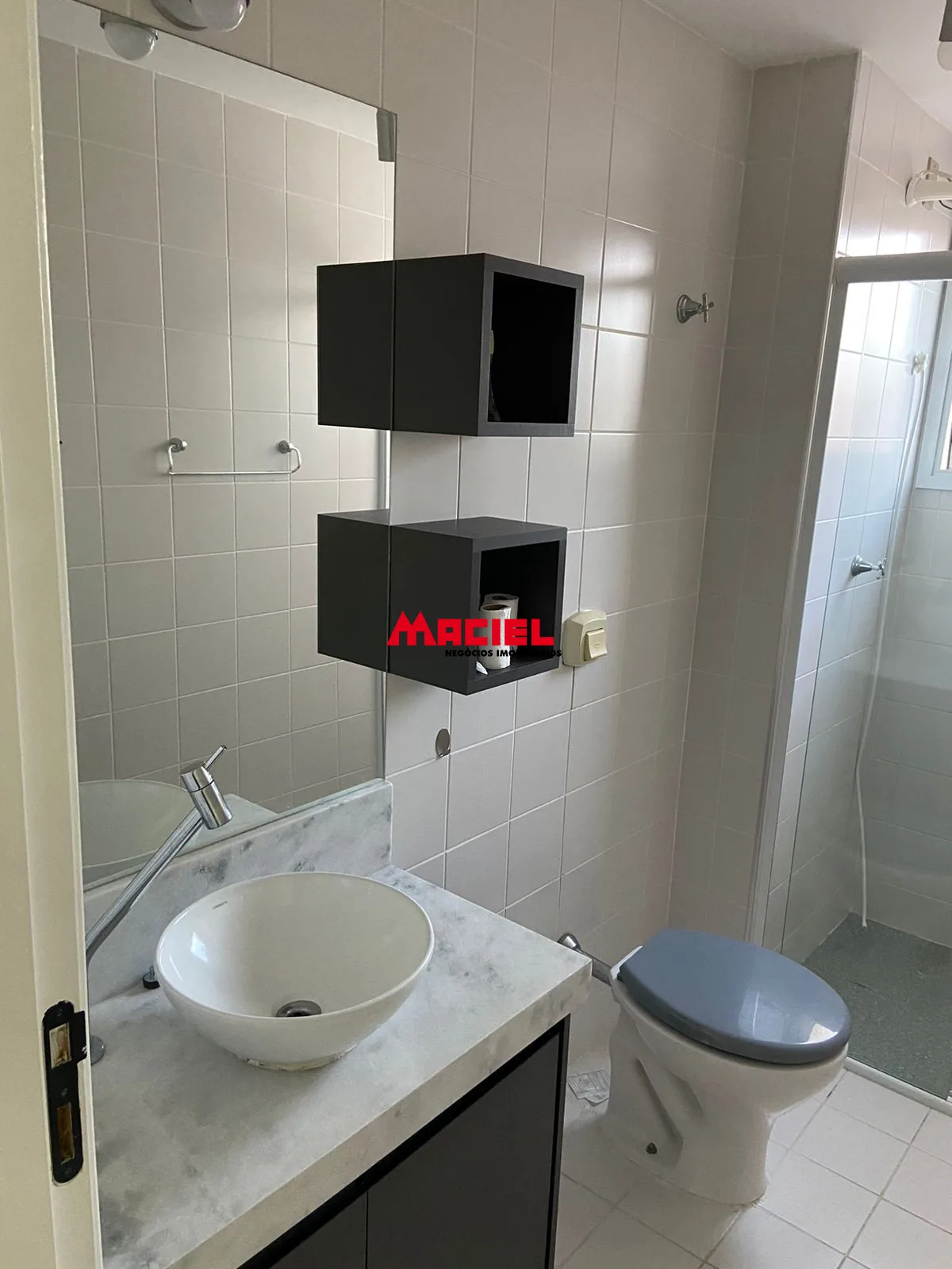 Alugar Apartamento / Padr&atilde;o em S&atilde;o Jos&eacute; dos Campos R$ 3.400,00 - Foto 13