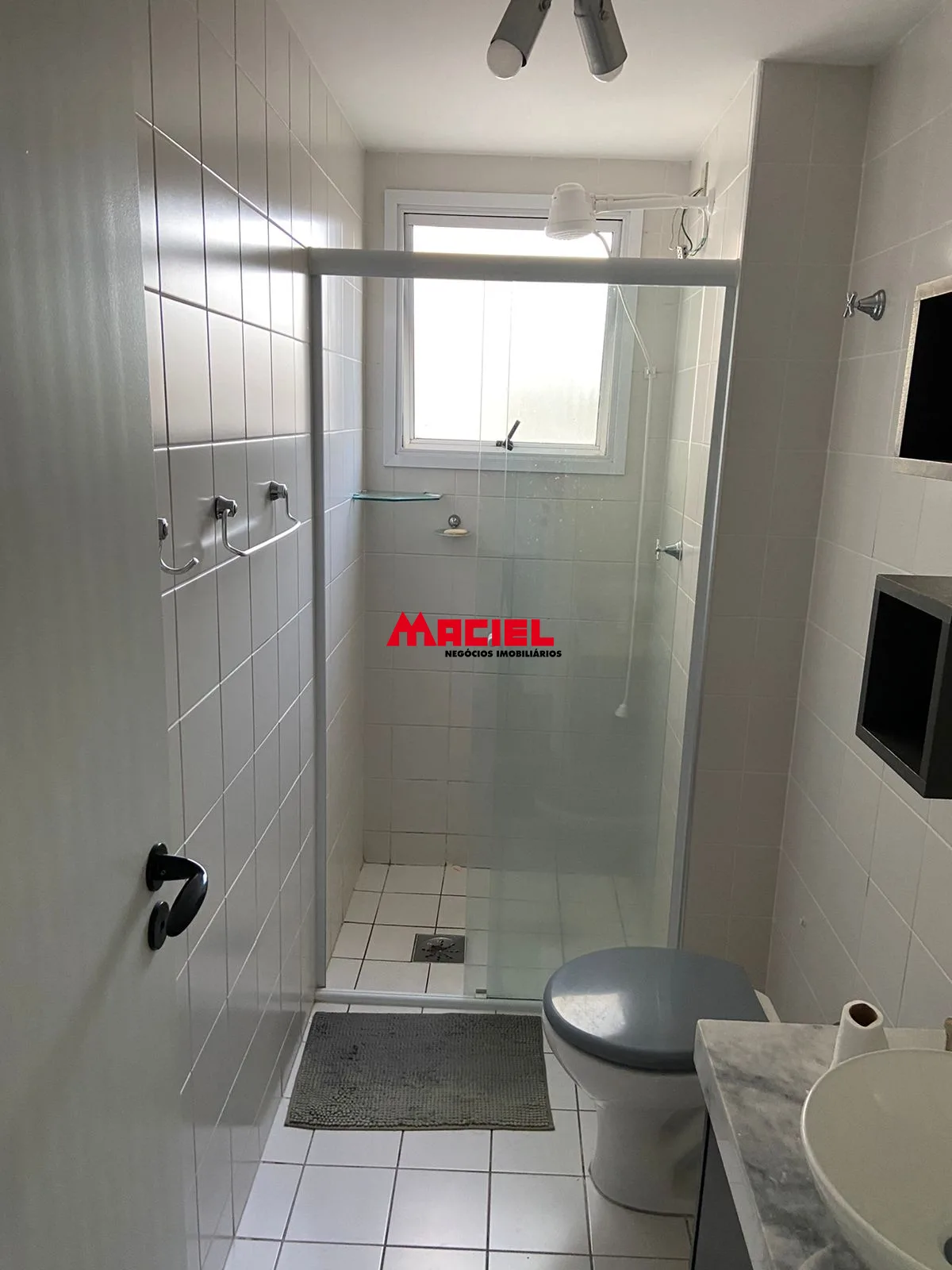 Alugar Apartamento / Padr&atilde;o em S&atilde;o Jos&eacute; dos Campos R$ 3.400,00 - Foto 16