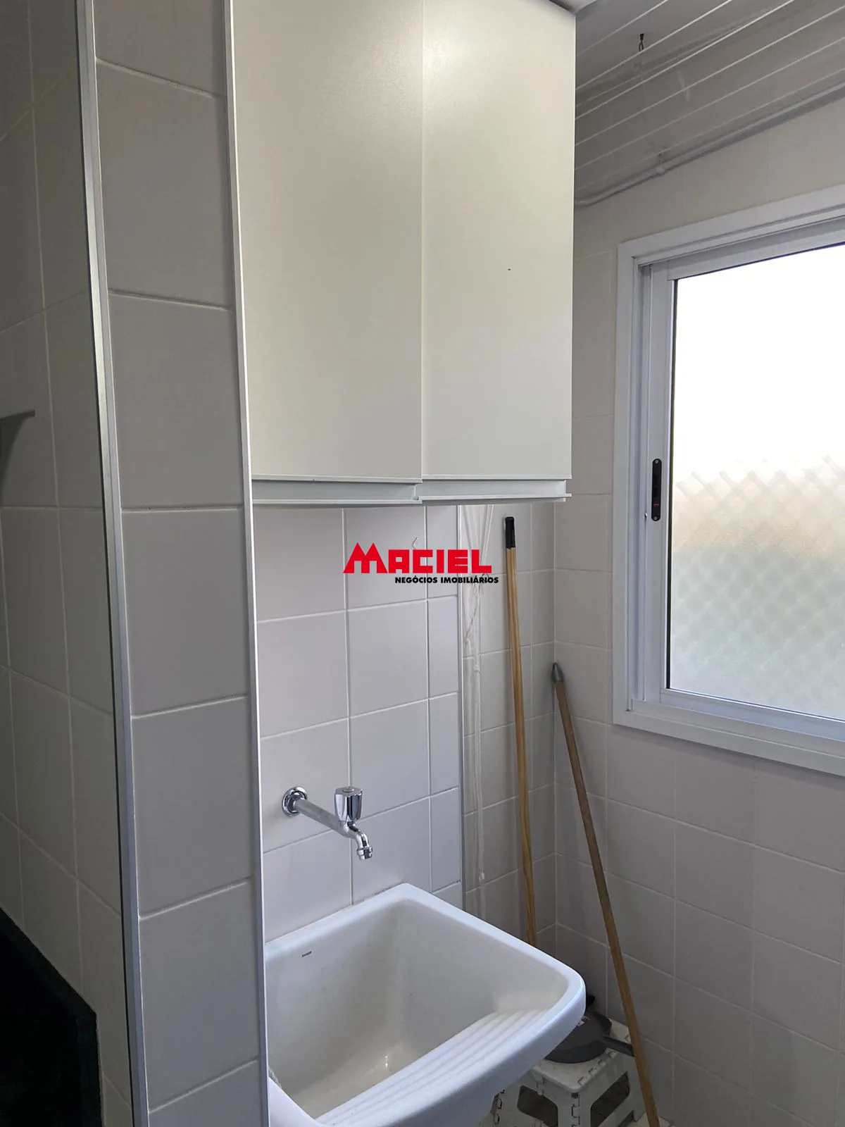 Alugar Apartamento / Padr&atilde;o em S&atilde;o Jos&eacute; dos Campos R$ 3.400,00 - Foto 18