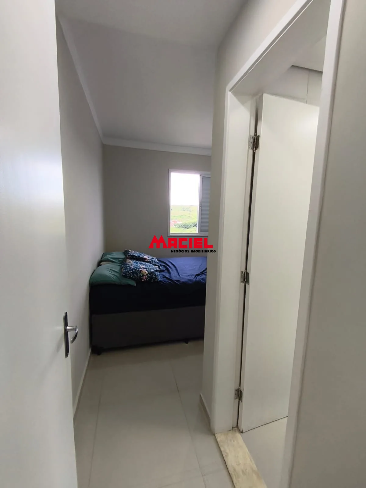 Alugar Apartamento / Padr&atilde;o em S&atilde;o Jos&eacute; dos Campos R$ 2.500,00 - Foto 8