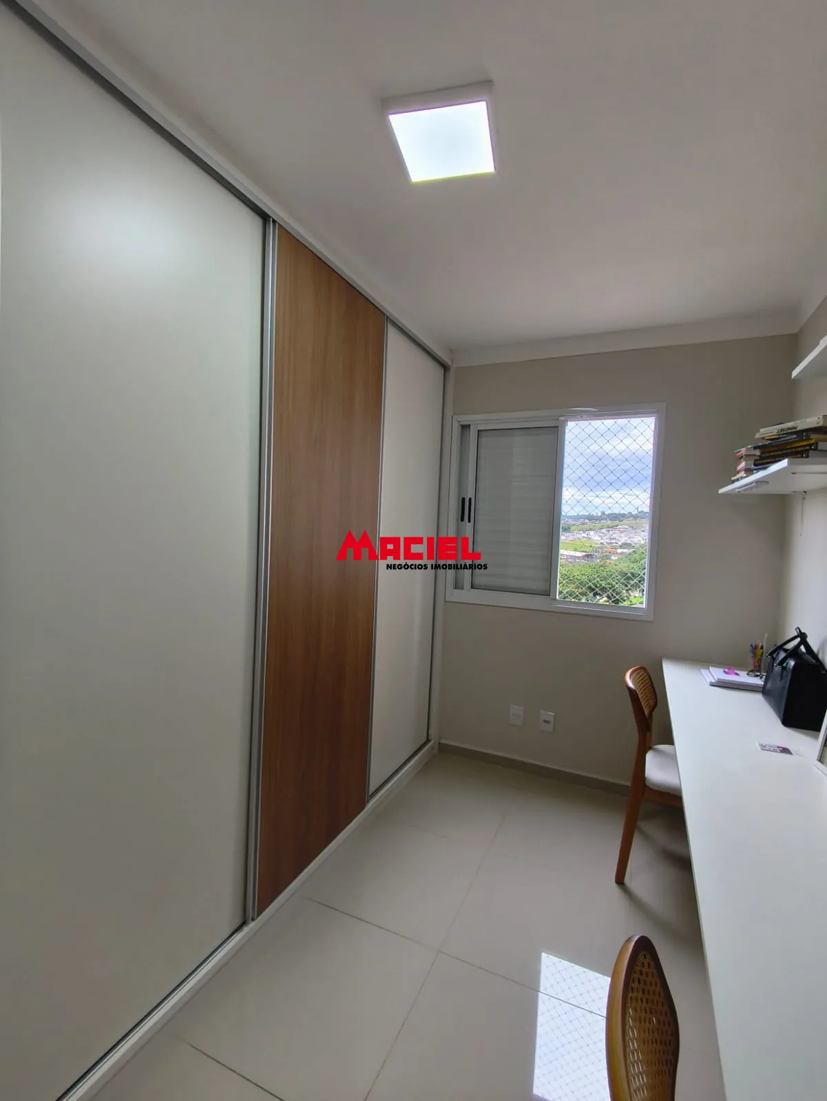 Alugar Apartamento / Padr&atilde;o em S&atilde;o Jos&eacute; dos Campos R$ 2.500,00 - Foto 20