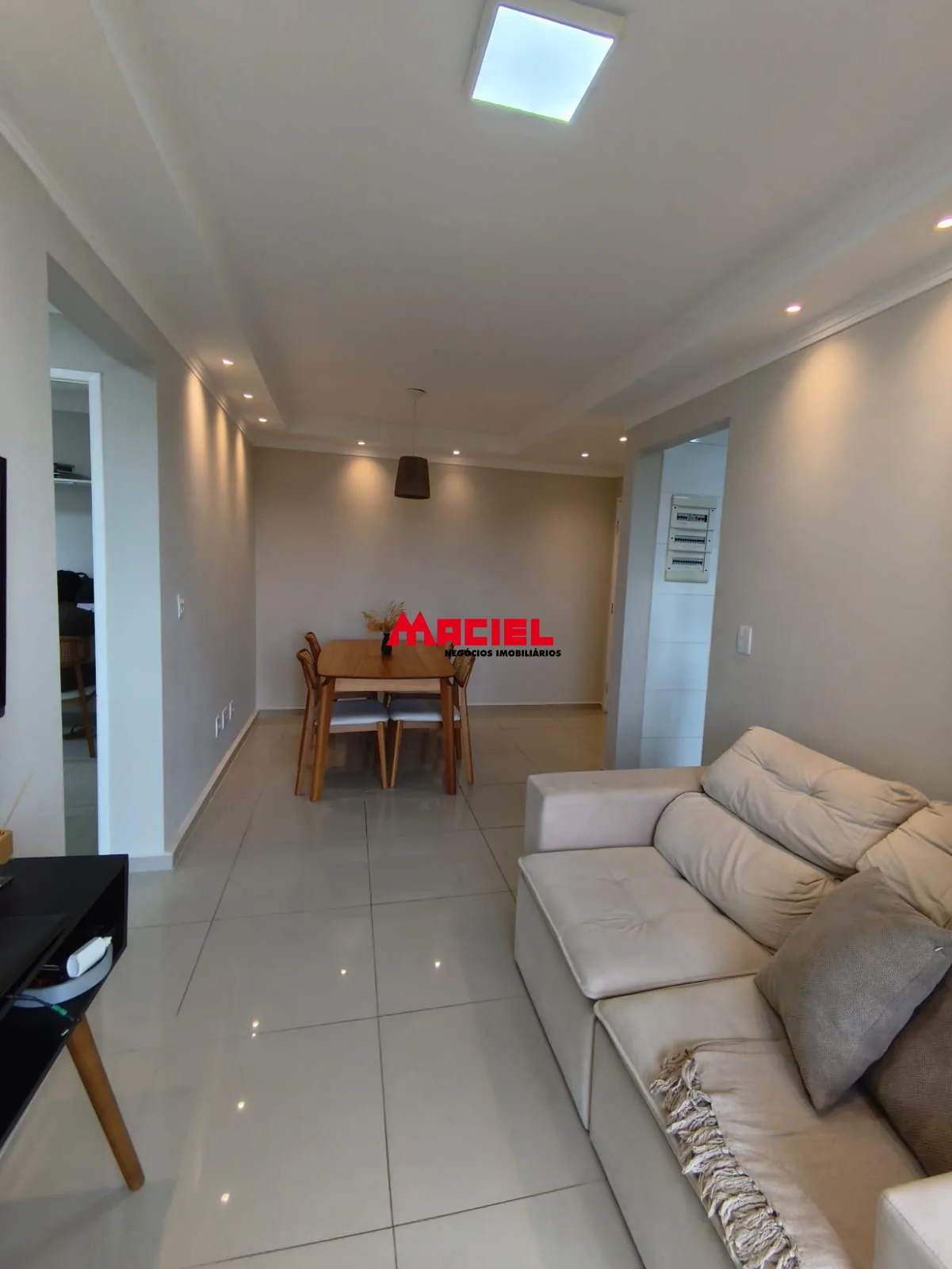 Alugar Apartamento / Padr&atilde;o em S&atilde;o Jos&eacute; dos Campos R$ 2.500,00 - Foto 24