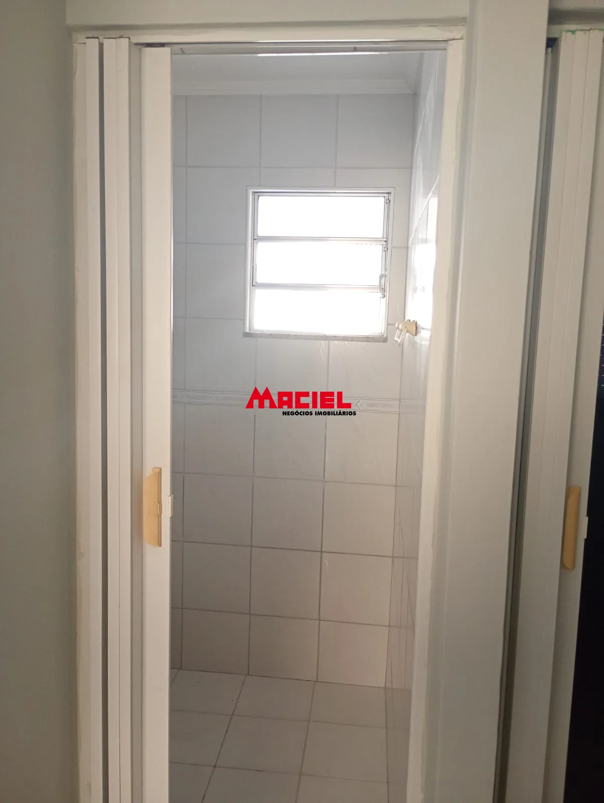 Alugar Apartamento / Padr&atilde;o em S&atilde;o Jos&eacute; dos Campos R$ 1.700,00 - Foto 5