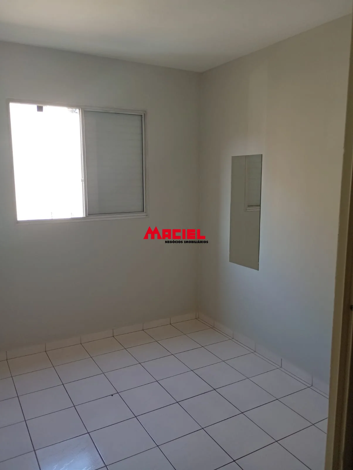 Alugar Apartamento / Padr&atilde;o em S&atilde;o Jos&eacute; dos Campos R$ 1.700,00 - Foto 6