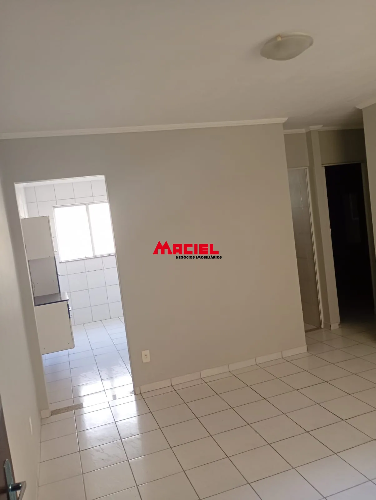 Alugar Apartamento / Padr&atilde;o em S&atilde;o Jos&eacute; dos Campos R$ 1.700,00 - Foto 7