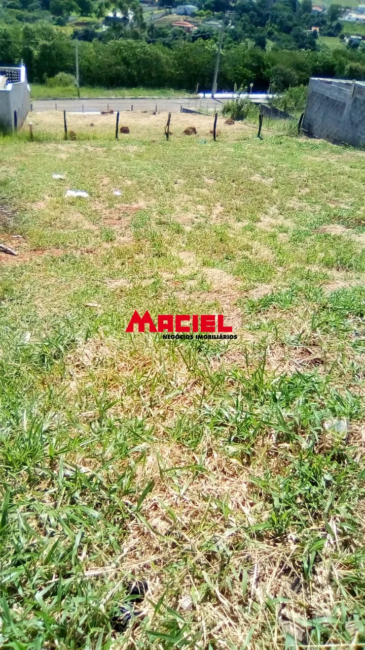 Comprar Terreno / Padr&atilde;o em Taubat&eacute; R$ 130.000,00 - Foto 4