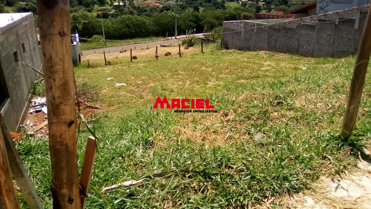 Comprar Terreno / Padr&atilde;o em Taubat&eacute; R$ 130.000,00 - Foto 5