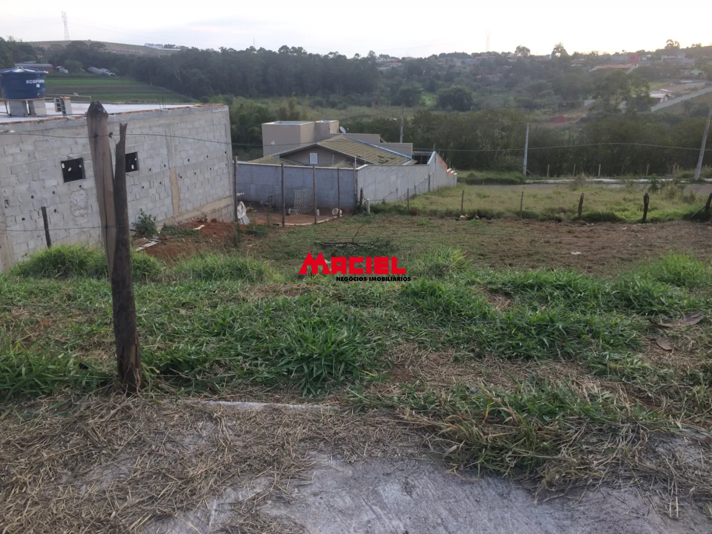 Comprar Terreno / Padr&atilde;o em Taubat&eacute; R$ 130.000,00 - Foto 9