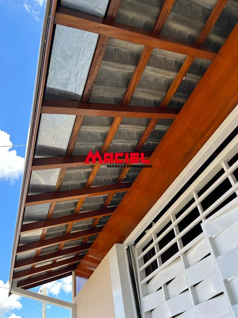 Comprar Casa / Padr&atilde;o em S&atilde;o Jos&eacute; dos Campos R$ 380.000,00 - Foto 1