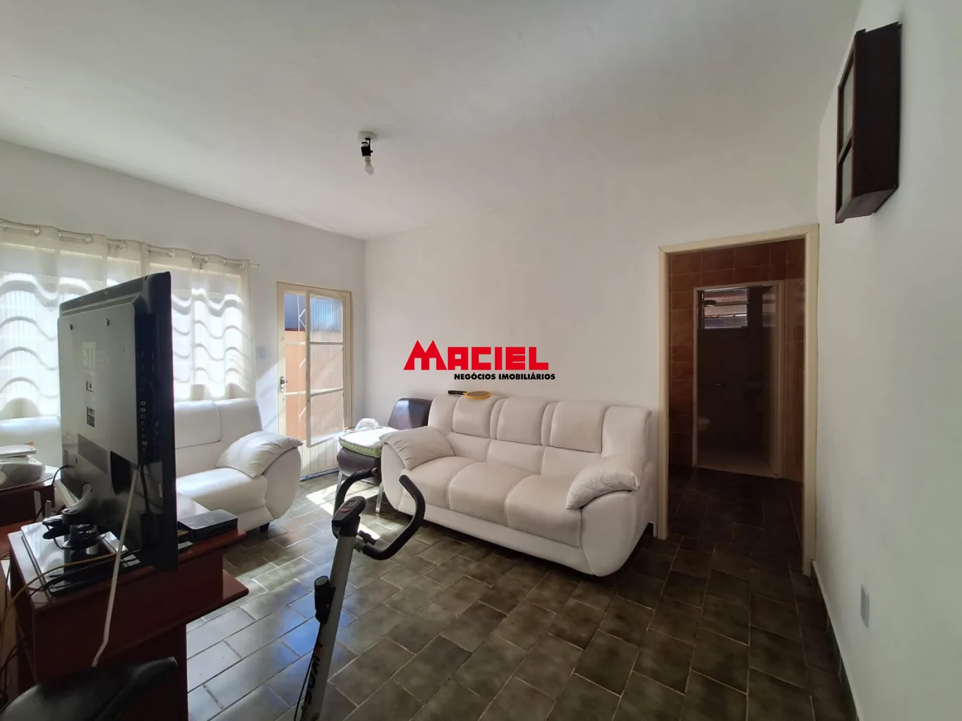 Comprar Casa / Padr&atilde;o em S&atilde;o Jos&eacute; dos Campos R$ 420.000,00 - Foto 5