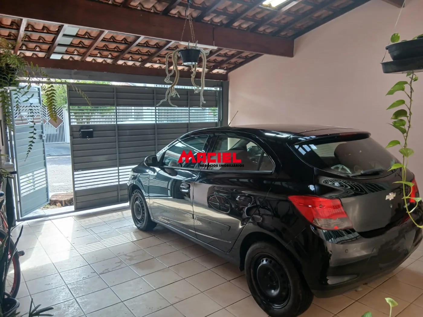 Comprar Casa / Padr&atilde;o em S&atilde;o Jos&eacute; dos Campos R$ 535.000,00 - Foto 1