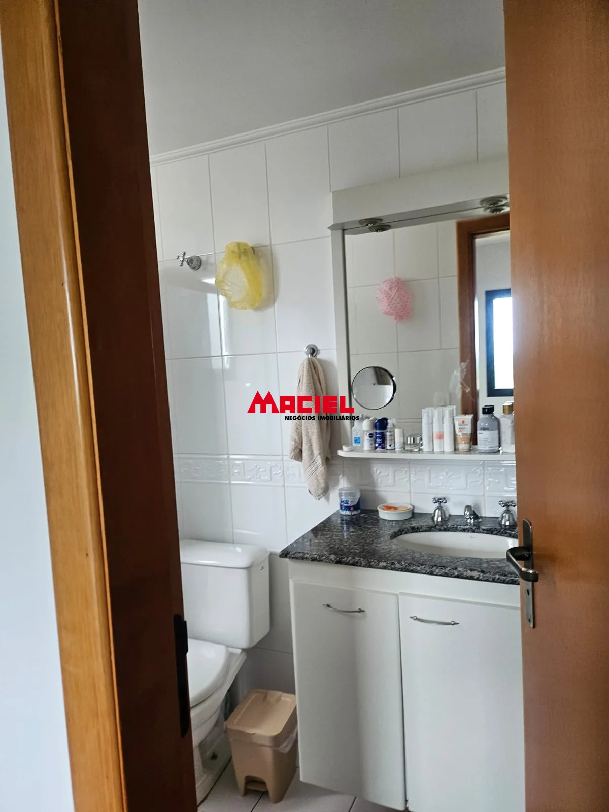 Comprar Apartamento / Padr&atilde;o em S&atilde;o Jos&eacute; dos Campos R$ 1.100.000,00 - Foto 13