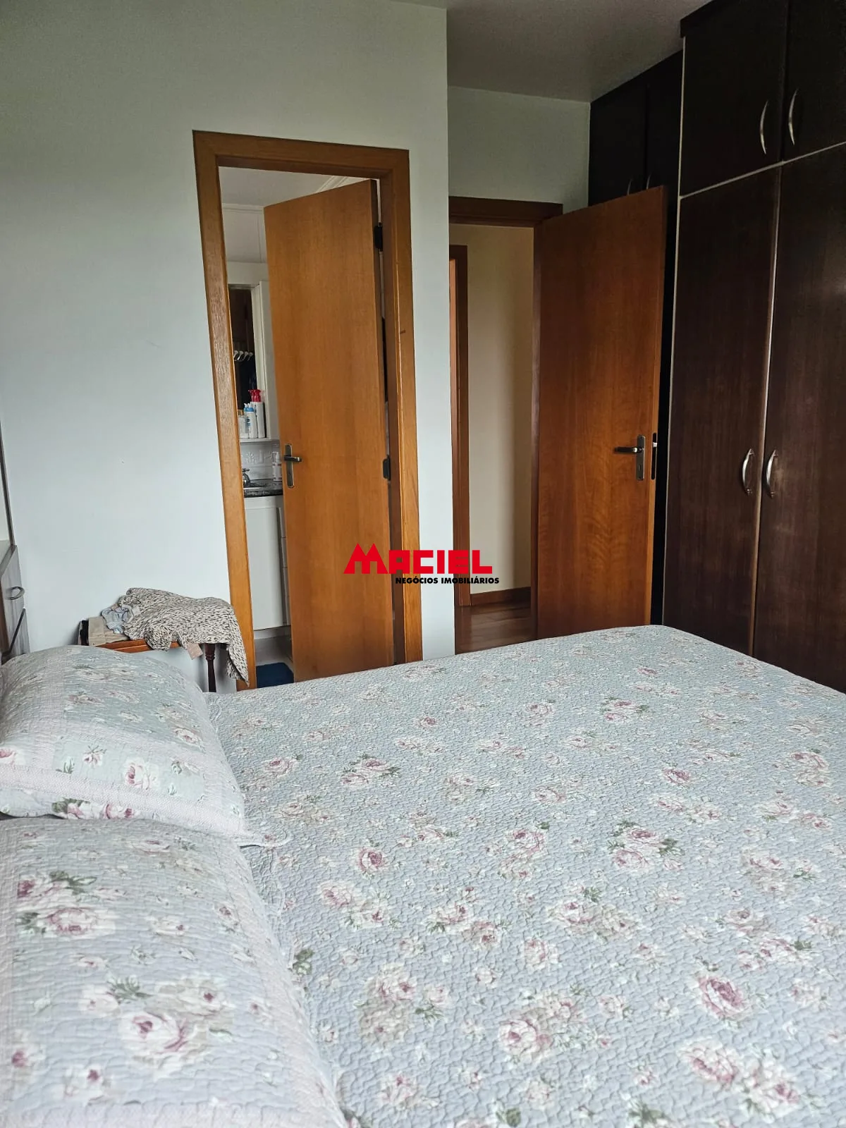 Comprar Apartamento / Padr&atilde;o em S&atilde;o Jos&eacute; dos Campos R$ 1.100.000,00 - Foto 17