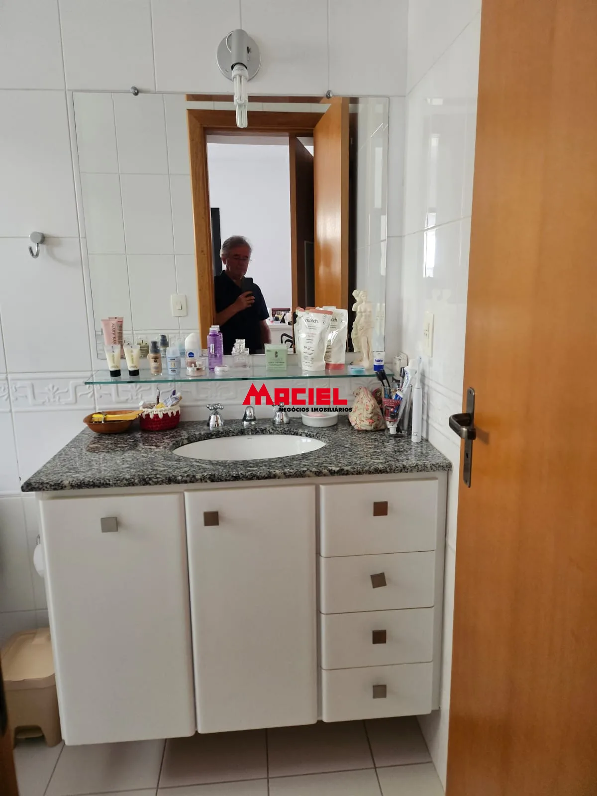Comprar Apartamento / Padr&atilde;o em S&atilde;o Jos&eacute; dos Campos R$ 1.100.000,00 - Foto 23