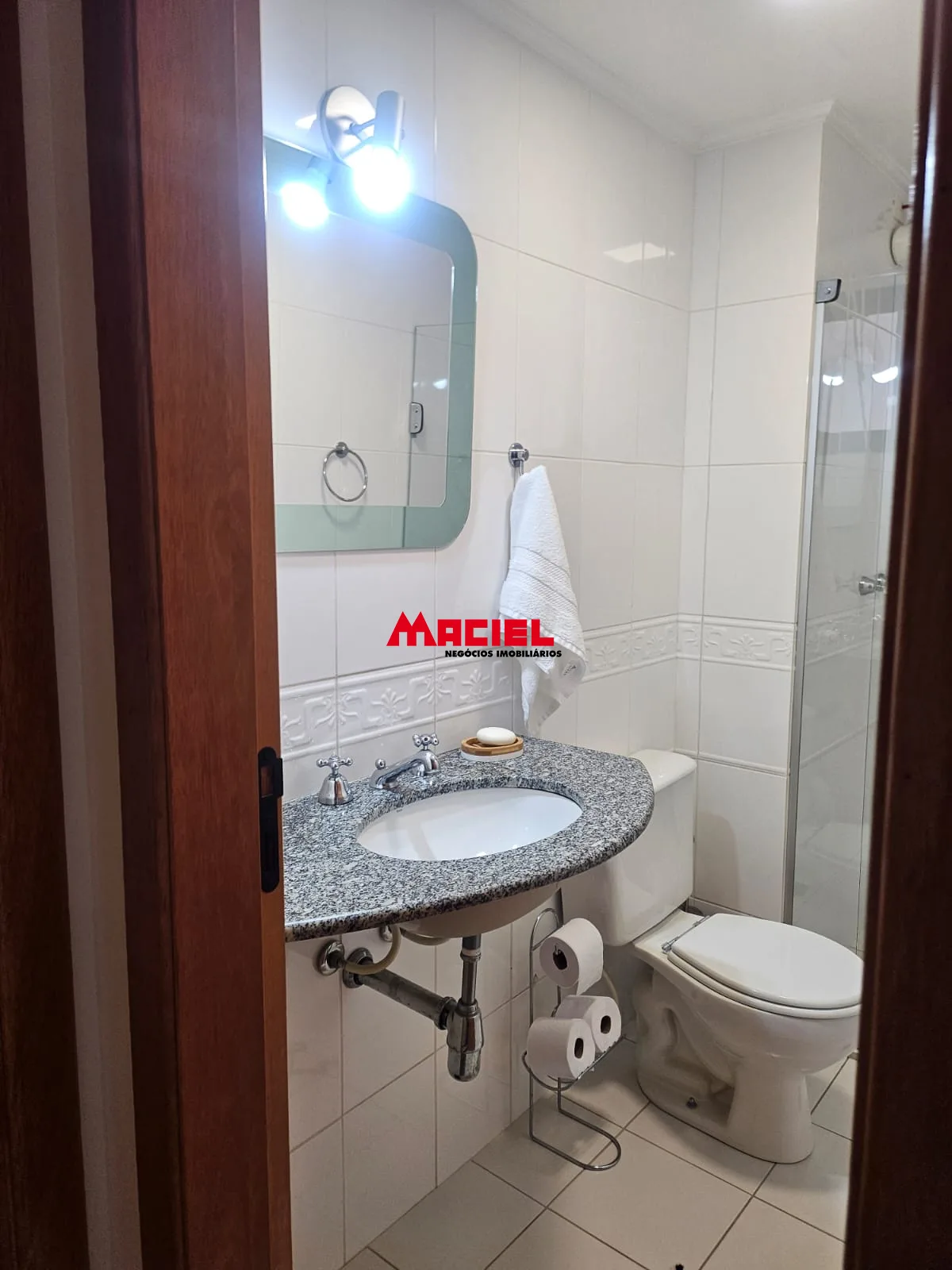 Comprar Apartamento / Padr&atilde;o em S&atilde;o Jos&eacute; dos Campos R$ 1.100.000,00 - Foto 26