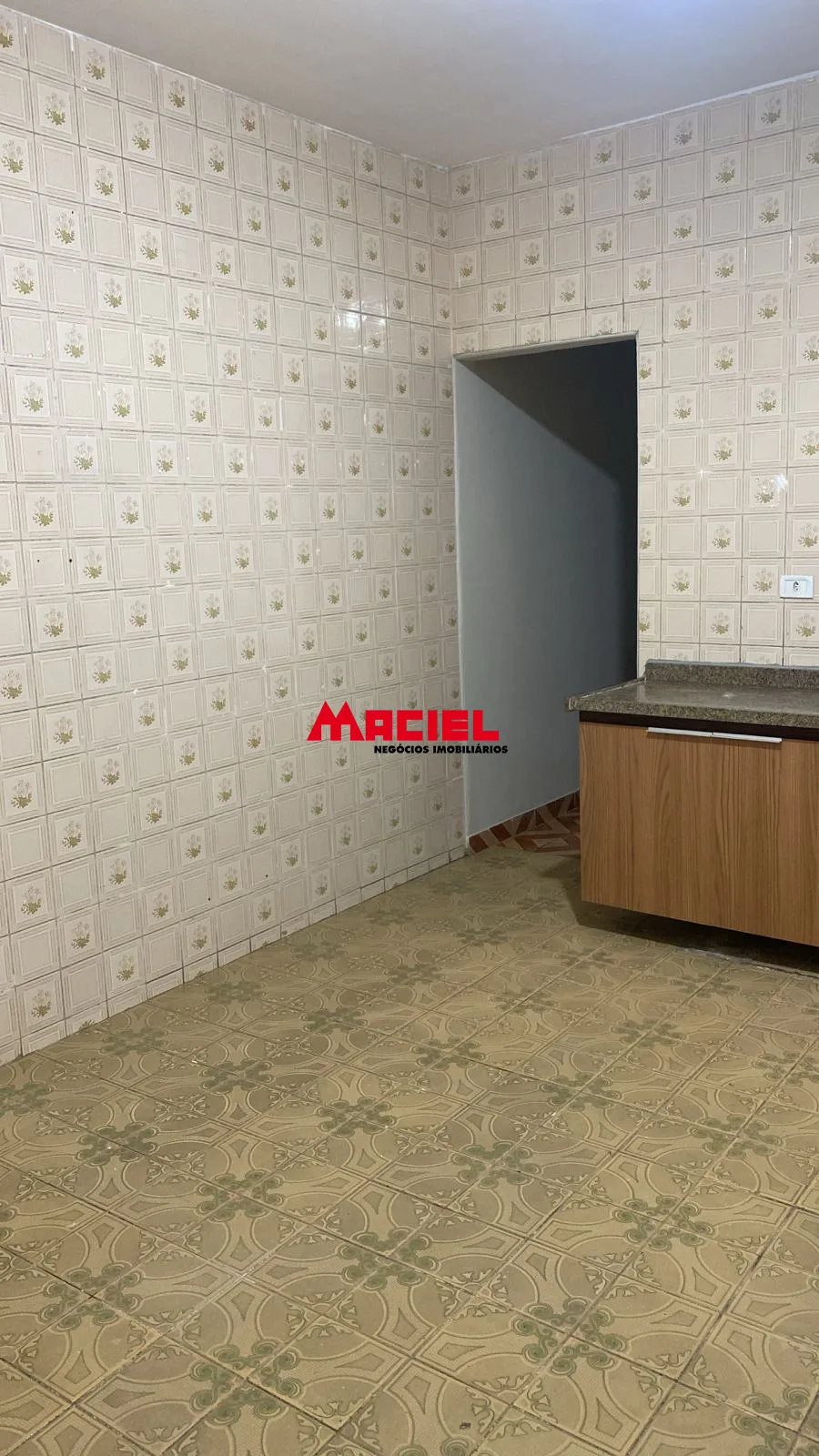 Alugar Casa / Padr&atilde;o em S&atilde;o Jos&eacute; dos Campos R$ 2.500,00 - Foto 6