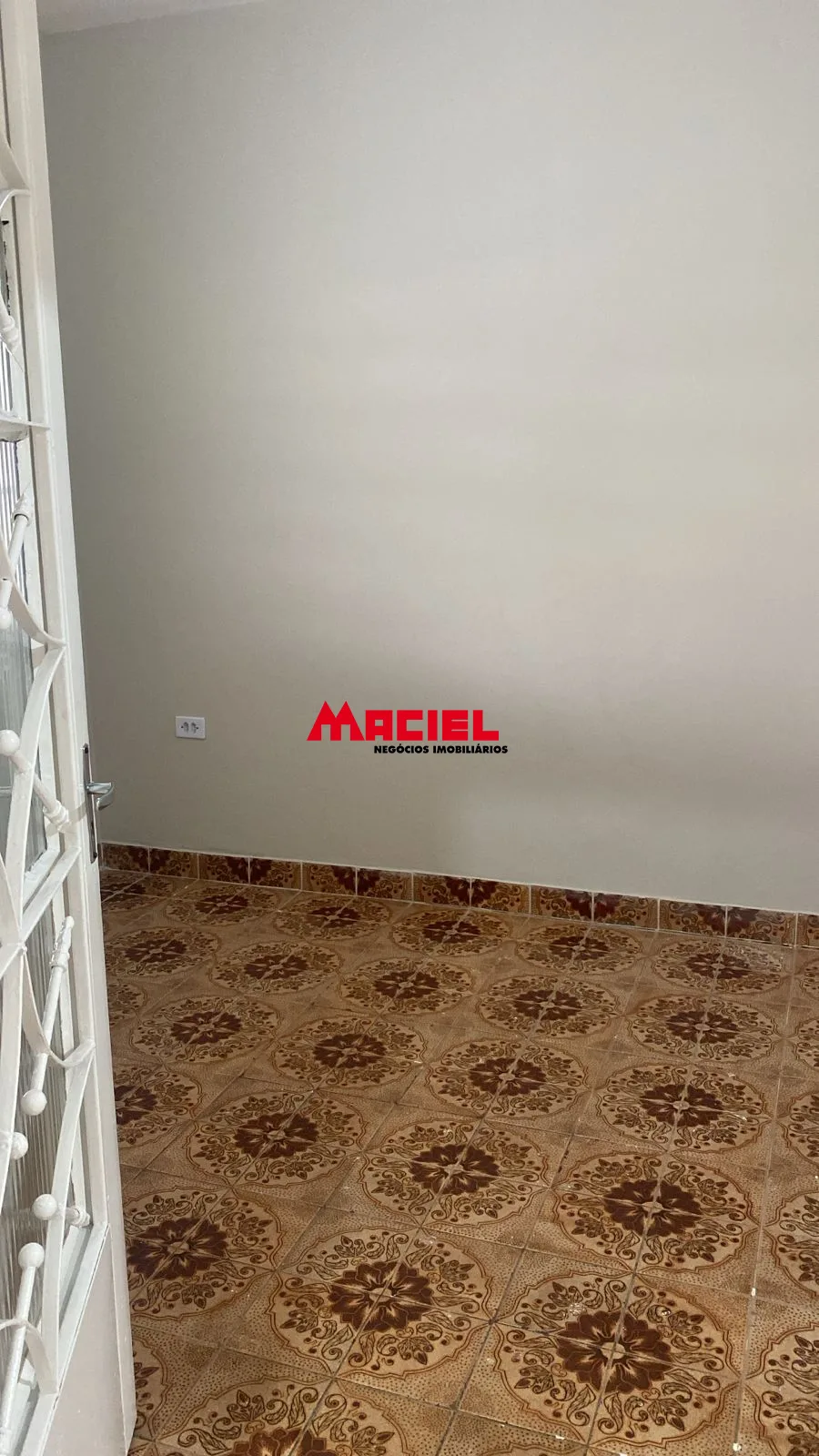 Alugar Casa / Padr&atilde;o em S&atilde;o Jos&eacute; dos Campos R$ 2.500,00 - Foto 7