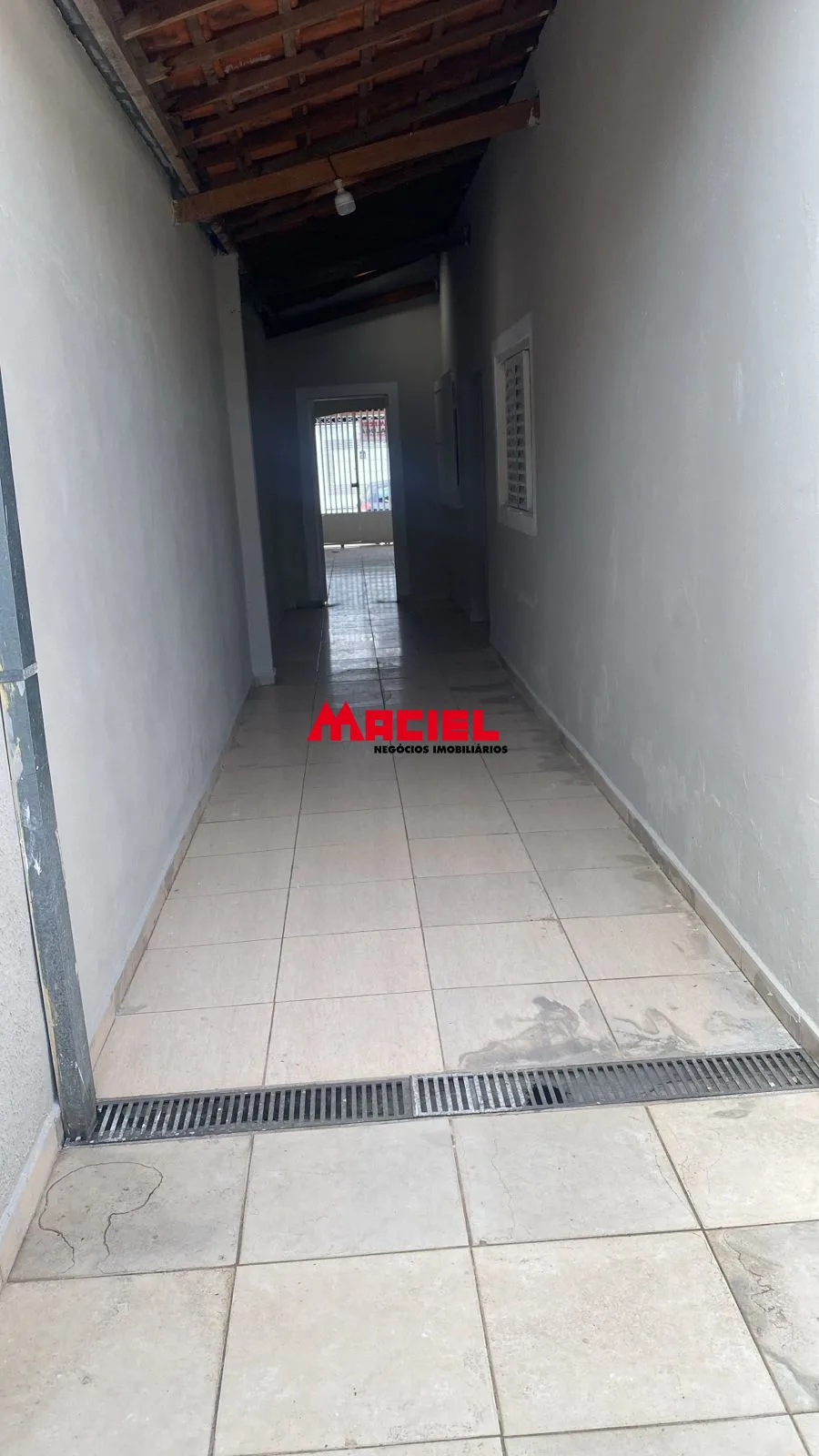 Alugar Casa / Padr&atilde;o em S&atilde;o Jos&eacute; dos Campos R$ 2.500,00 - Foto 8
