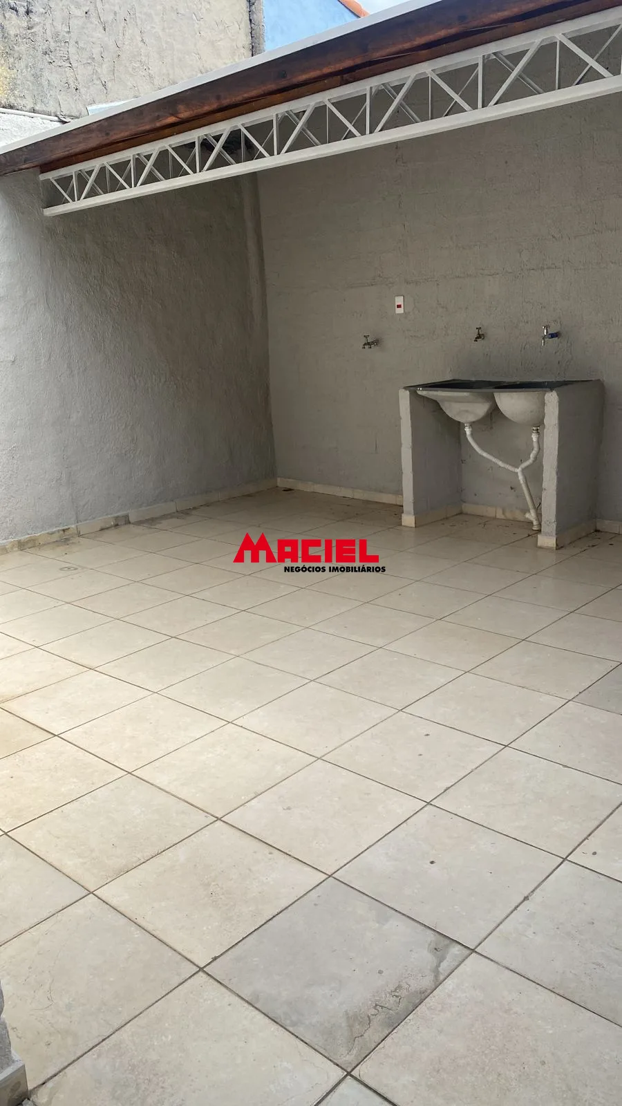 Alugar Casa / Padr&atilde;o em S&atilde;o Jos&eacute; dos Campos R$ 2.500,00 - Foto 10