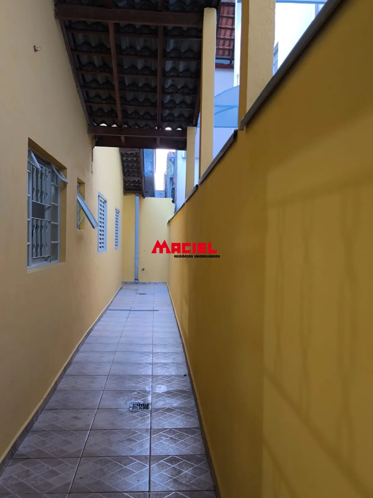 Comprar Casa / Padr&atilde;o em S&atilde;o Jos&eacute; dos Campos R$ 365.000,00 - Foto 5