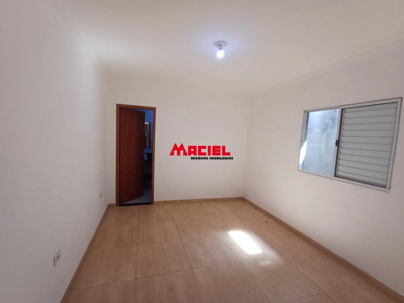 Comprar Casa / Padr&atilde;o em S&atilde;o Jos&eacute; dos Campos R$ 370.000,00 - Foto 9