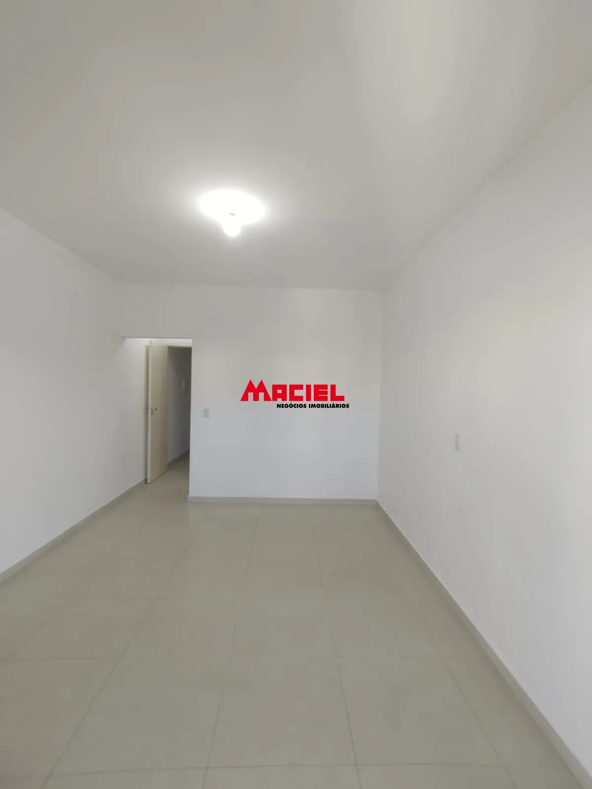 Comprar Casa / Sobrado em S&atilde;o Jos&eacute; dos Campos R$ 399.000,00 - Foto 1