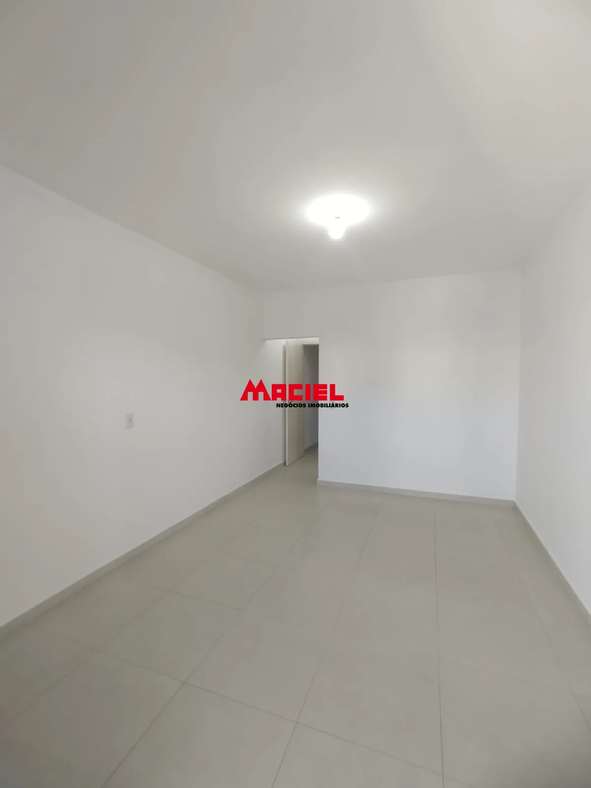 Comprar Casa / Sobrado em S&atilde;o Jos&eacute; dos Campos R$ 399.000,00 - Foto 3