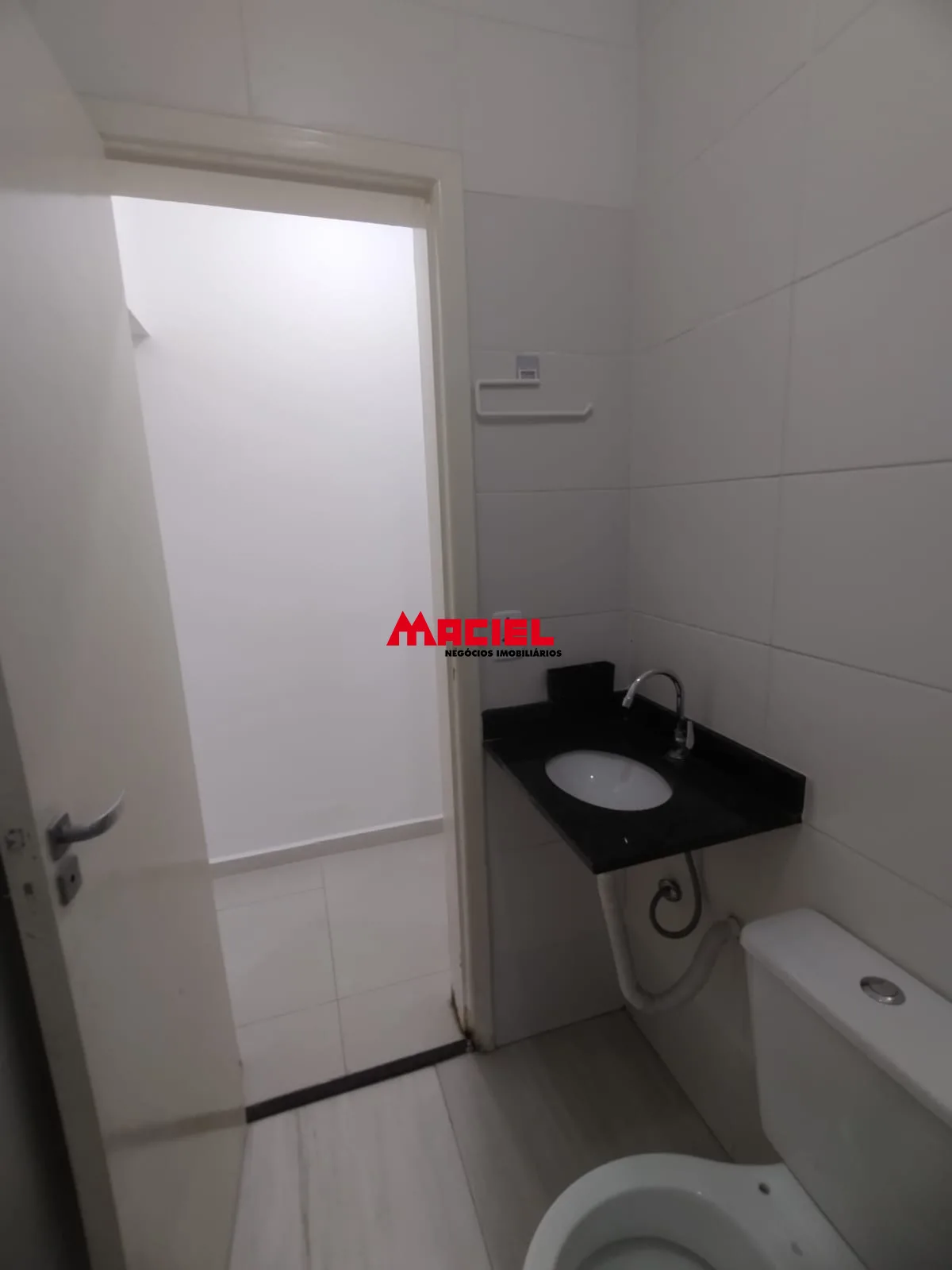 Comprar Casa / Sobrado em S&atilde;o Jos&eacute; dos Campos R$ 399.000,00 - Foto 6