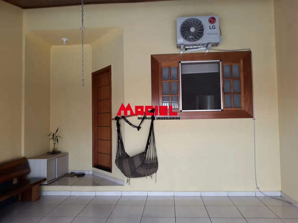 Comprar Casa / Padr&atilde;o em S&atilde;o Jos&eacute; dos Campos R$ 550.000,00 - Foto 2