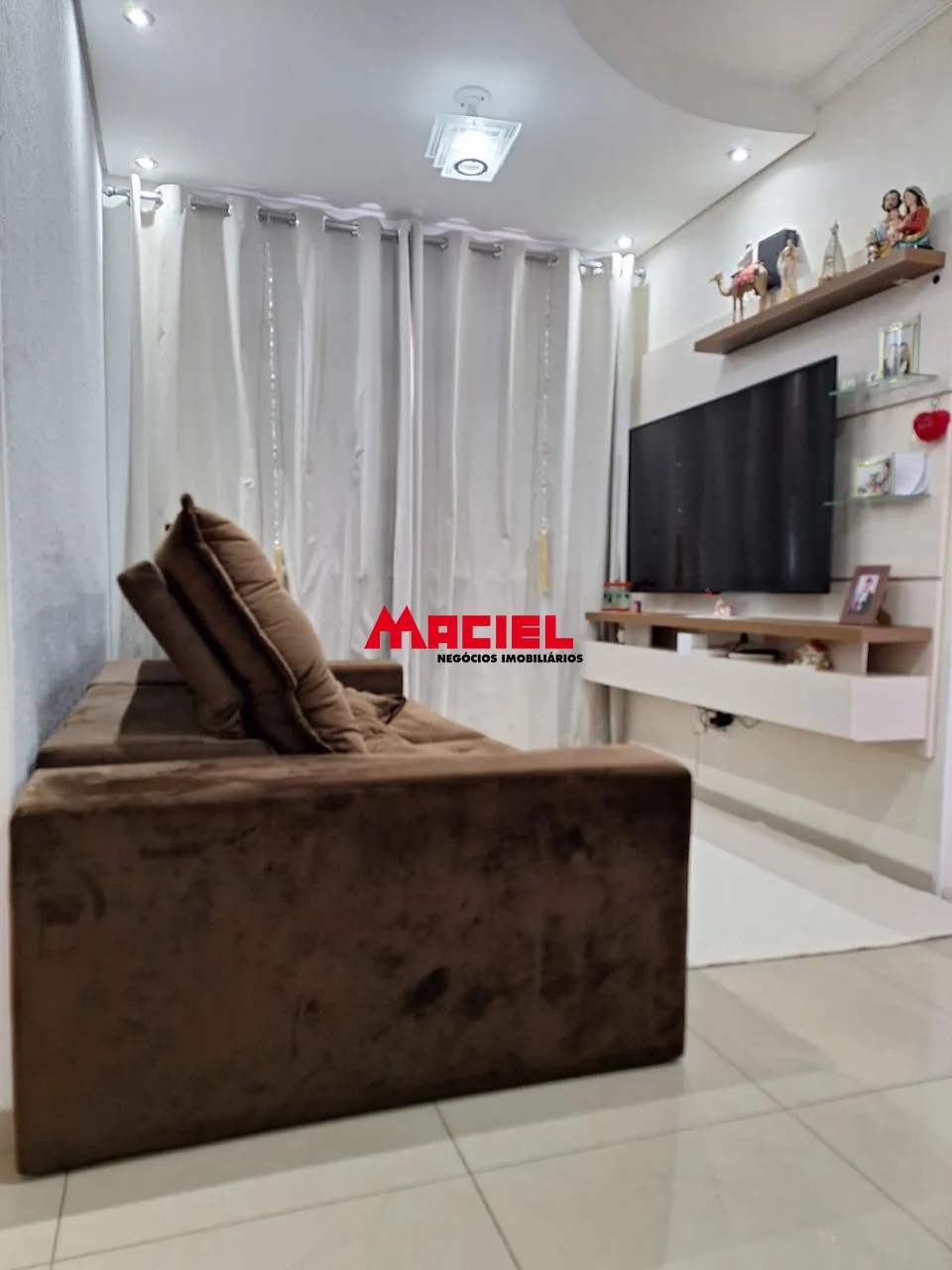 Comprar Apartamento / Padr&atilde;o em S&atilde;o Jos&eacute; dos Campos R$ 425.000,00 - Foto 1