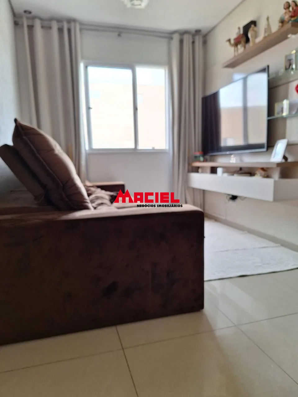 Comprar Apartamento / Padr&atilde;o em S&atilde;o Jos&eacute; dos Campos R$ 425.000,00 - Foto 2