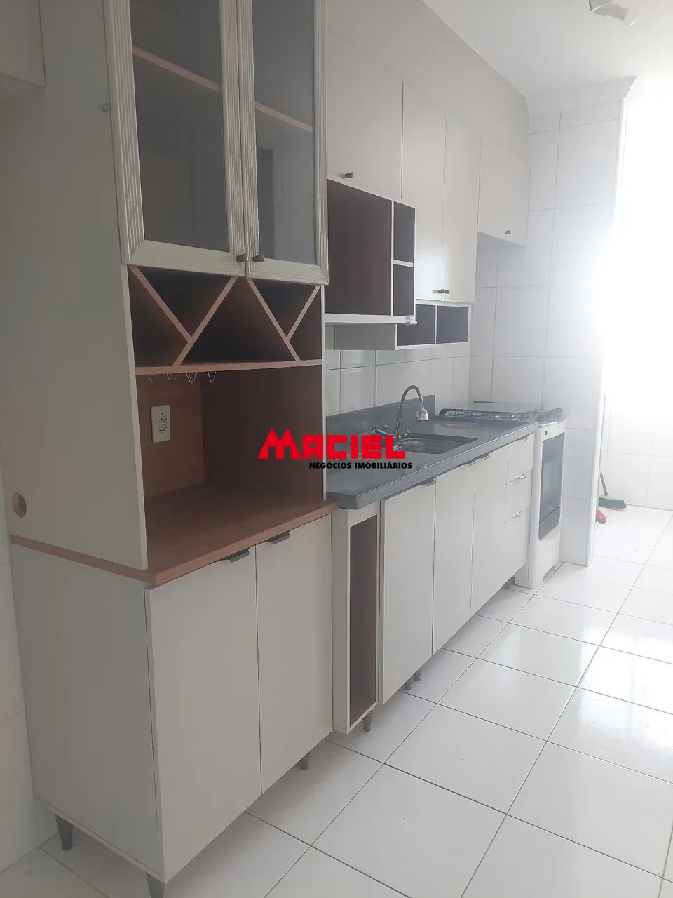 Comprar Apartamento / Padr&atilde;o em S&atilde;o Jos&eacute; dos Campos R$ 590.000,00 - Foto 4