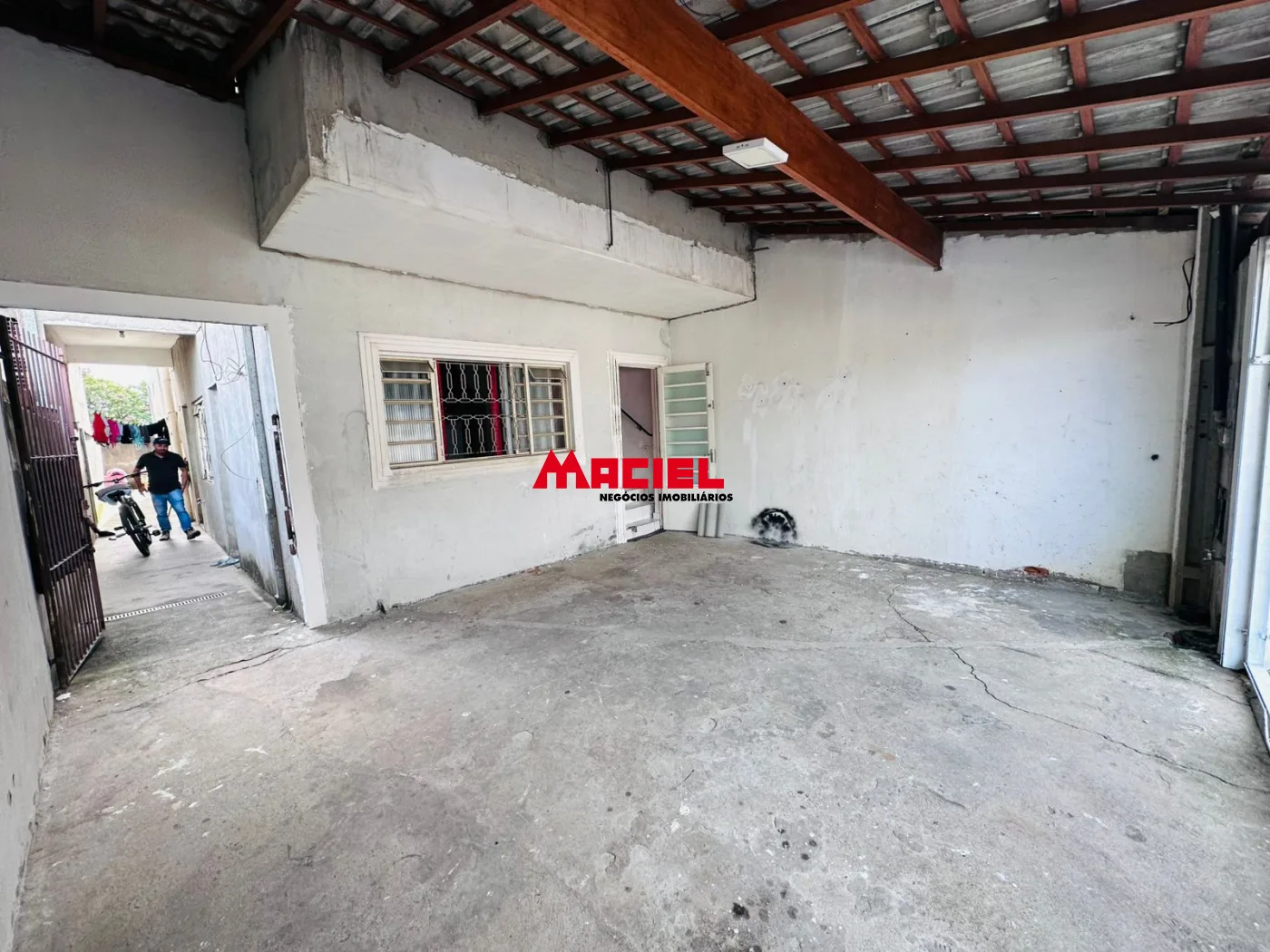 Comprar Casa / Sobrado em S&atilde;o Jos&eacute; dos Campos R$ 370.000,00 - Foto 3