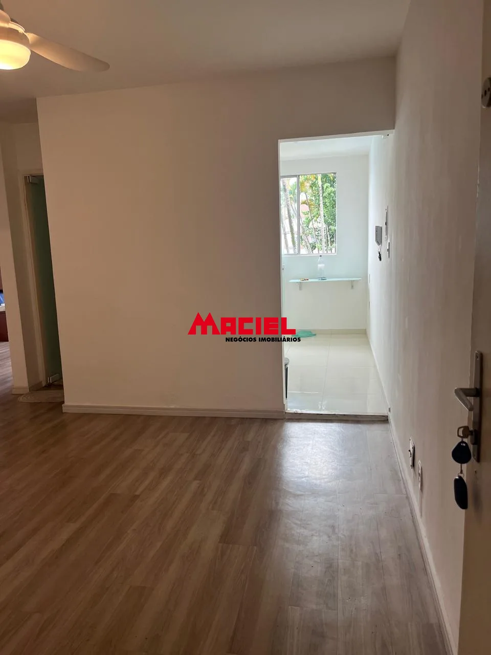 Alugar Apartamento / Padr&atilde;o em S&atilde;o Jos&eacute; dos Campos R$ 2.000,00 - Foto 11