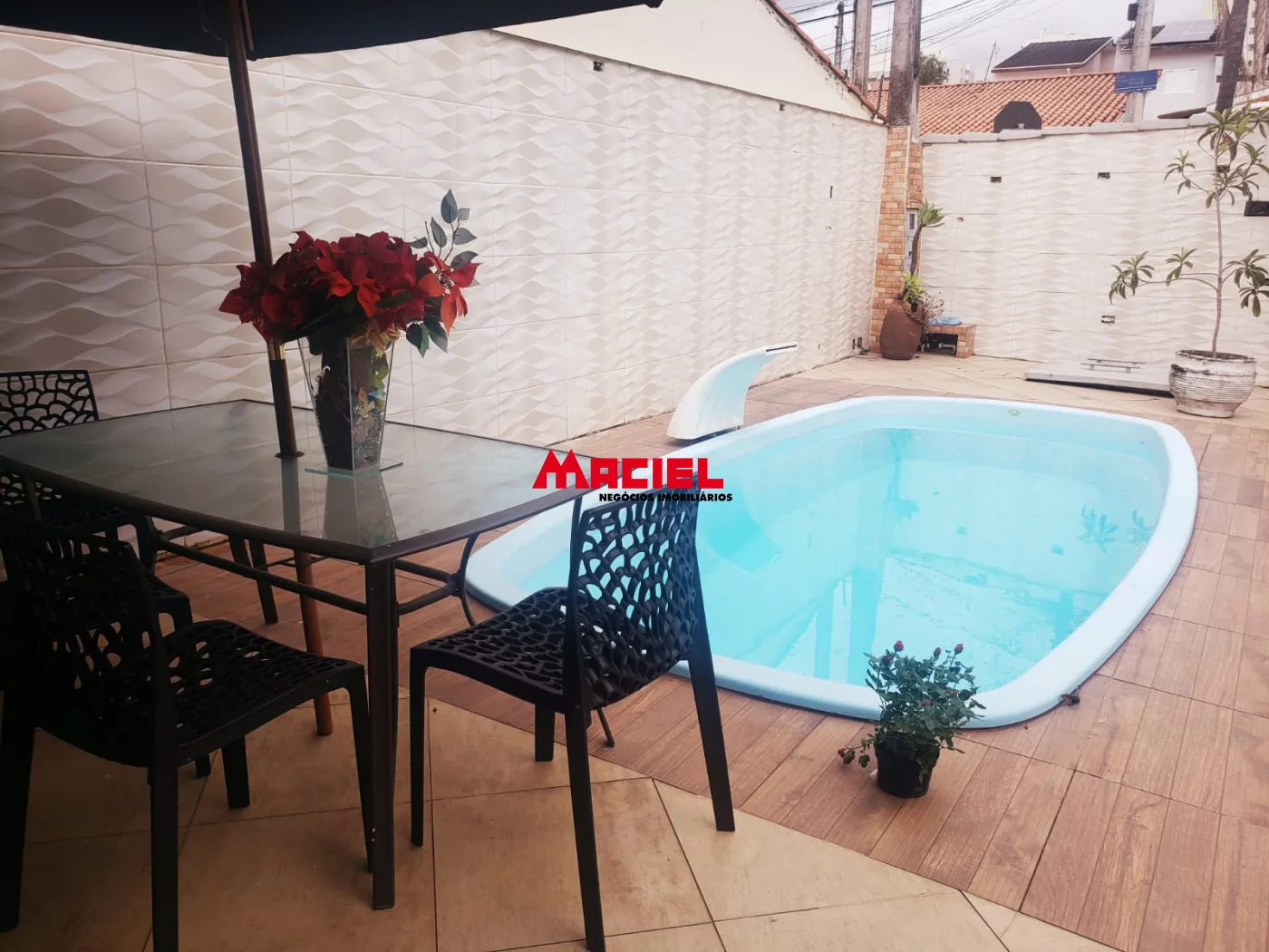 Comprar Casa / Condom&iacute;nio em S&atilde;o Jos&eacute; dos Campos R$ 699.000,00 - Foto 2