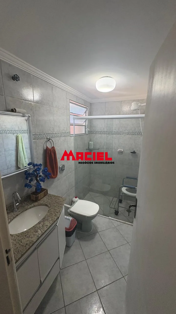 Comprar Casa / Padr&atilde;o em S&atilde;o Jos&eacute; dos Campos R$ 430.000,00 - Foto 12