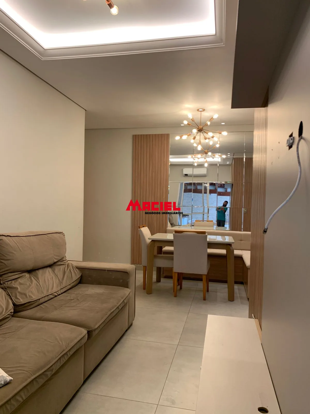 Alugar Apartamento / Padr&atilde;o em S&atilde;o Jos&eacute; dos Campos R$ 2.300,00 - Foto 10