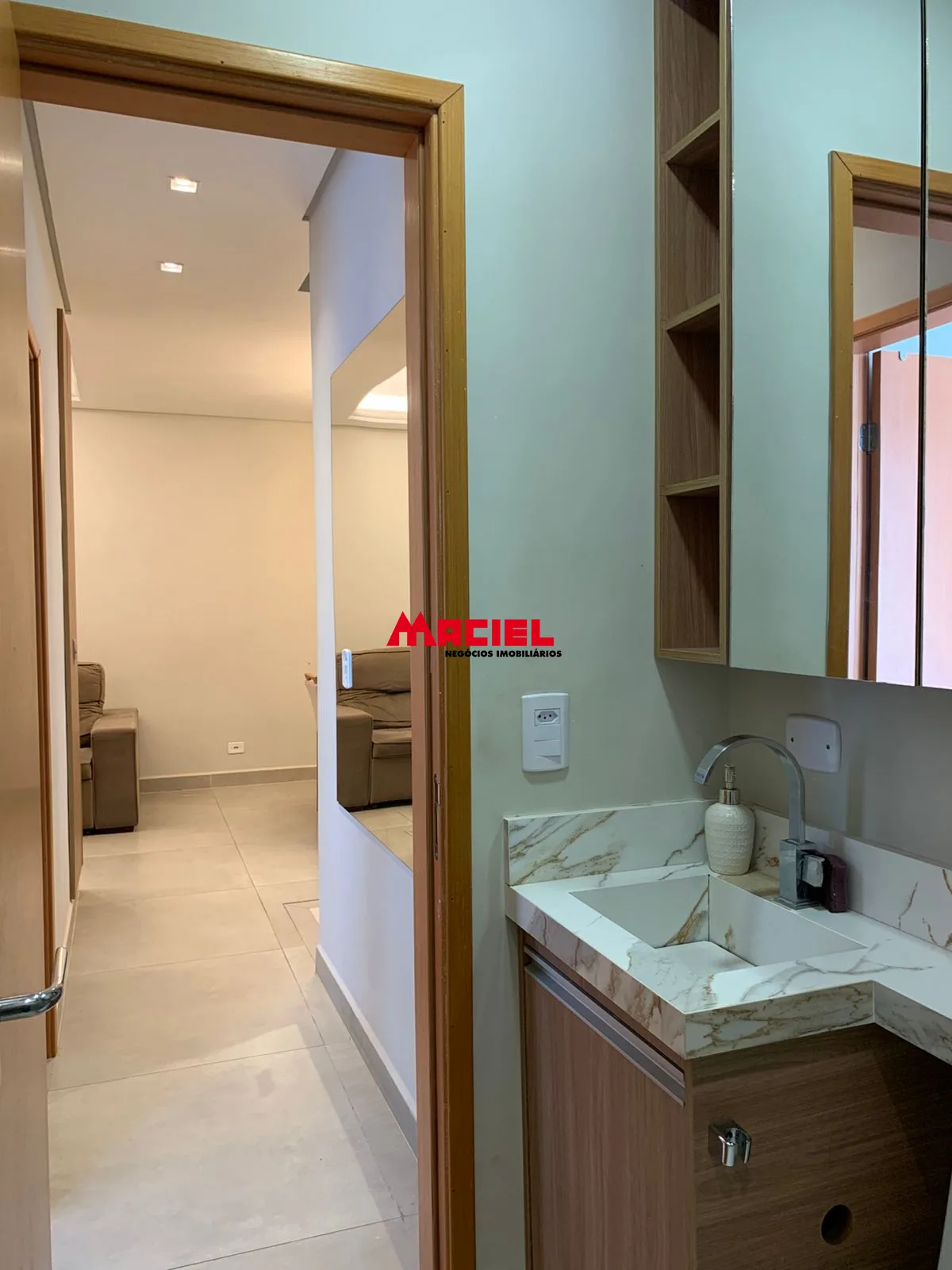 Alugar Apartamento / Padr&atilde;o em S&atilde;o Jos&eacute; dos Campos R$ 2.300,00 - Foto 24
