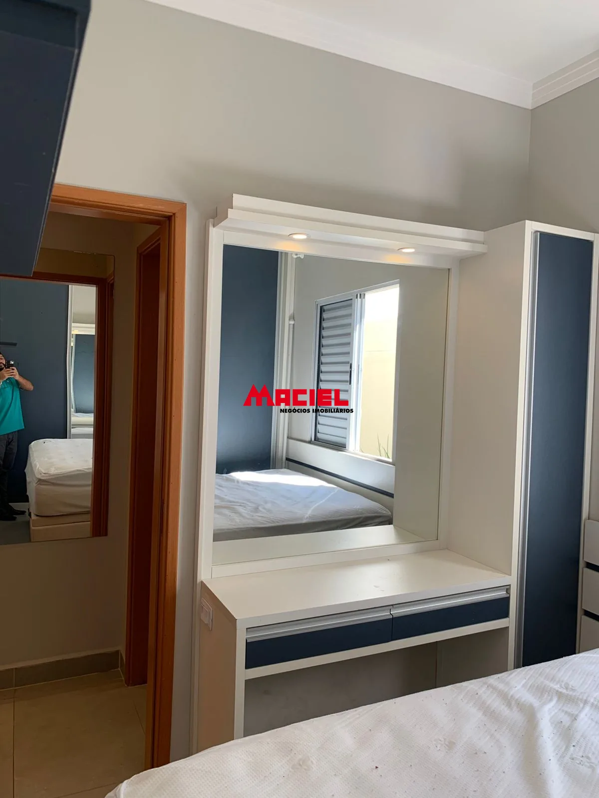 Alugar Apartamento / Padr&atilde;o em S&atilde;o Jos&eacute; dos Campos R$ 2.300,00 - Foto 27
