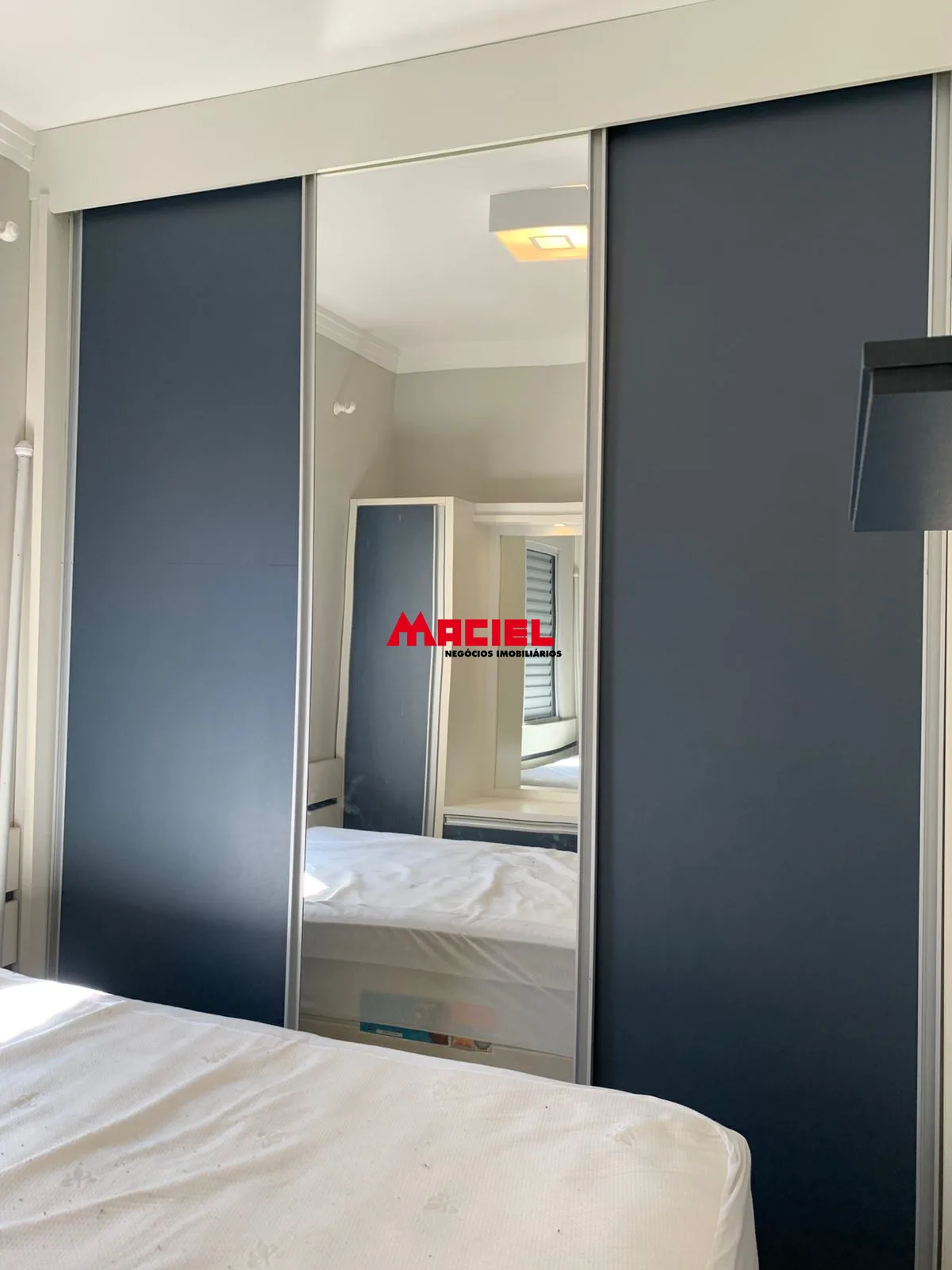 Alugar Apartamento / Padr&atilde;o em S&atilde;o Jos&eacute; dos Campos R$ 2.300,00 - Foto 29