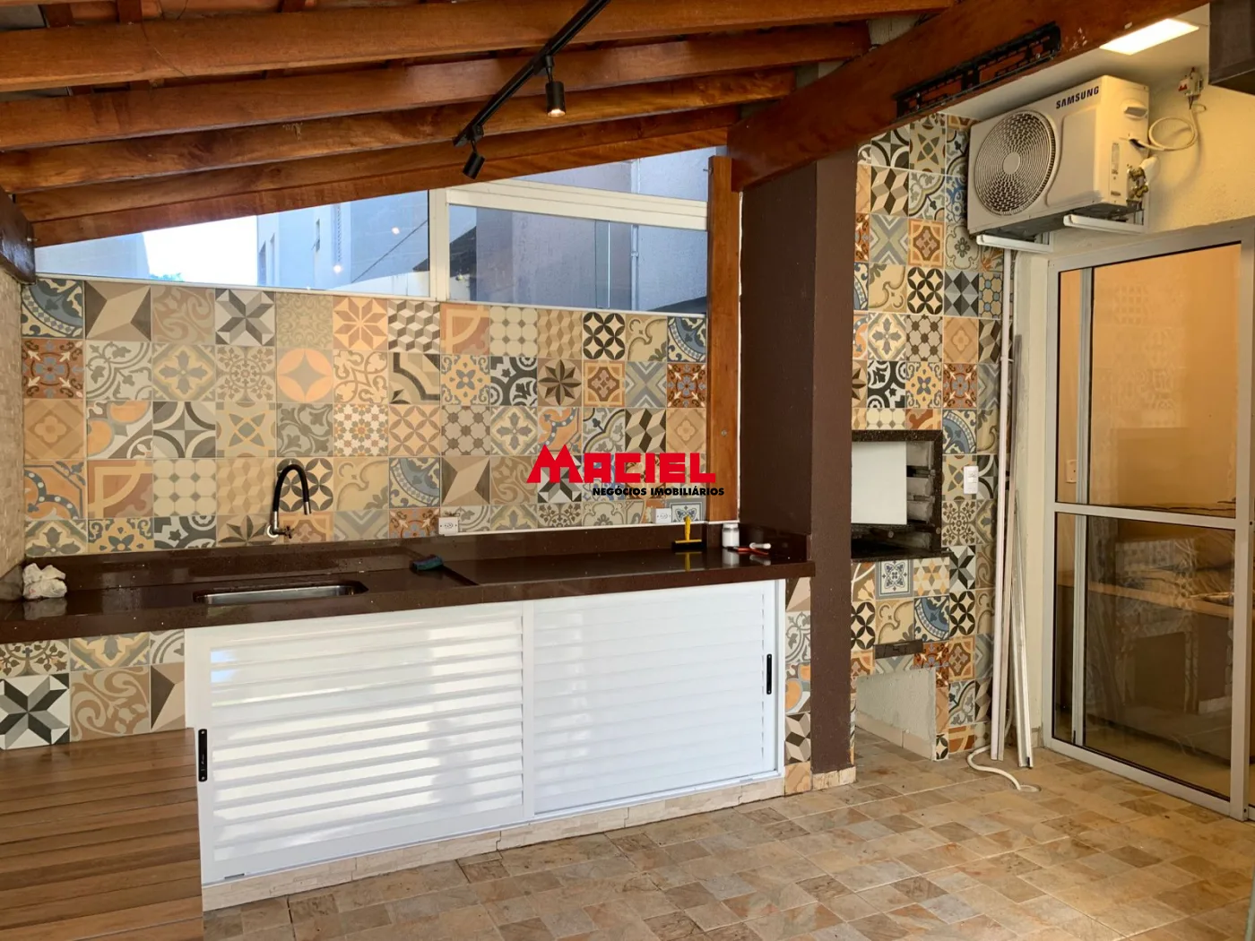 Alugar Apartamento / Padr&atilde;o em S&atilde;o Jos&eacute; dos Campos R$ 2.300,00 - Foto 35