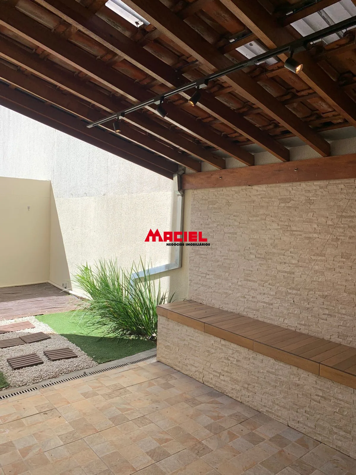 Alugar Apartamento / Padr&atilde;o em S&atilde;o Jos&eacute; dos Campos R$ 2.300,00 - Foto 39
