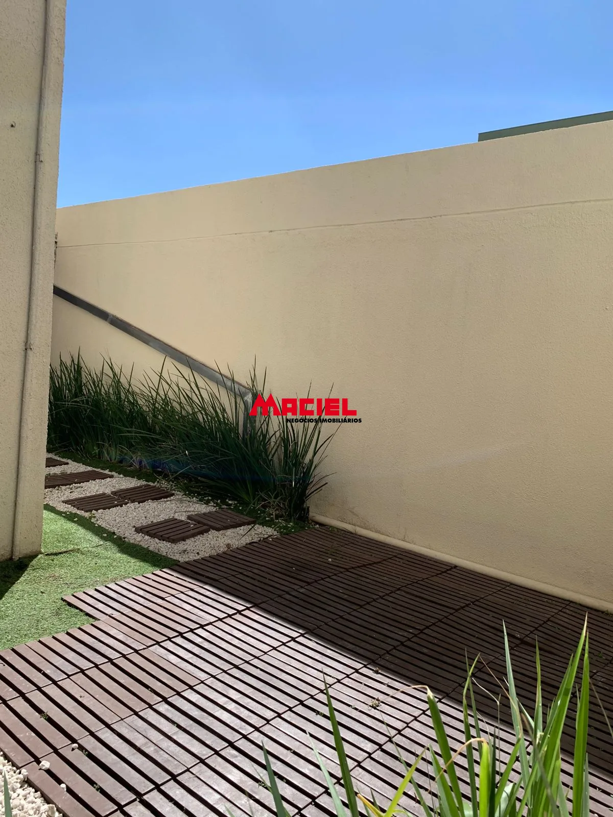 Alugar Apartamento / Padr&atilde;o em S&atilde;o Jos&eacute; dos Campos R$ 2.300,00 - Foto 41