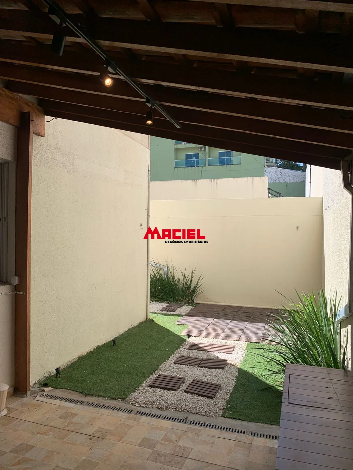 Alugar Apartamento / Padr&atilde;o em S&atilde;o Jos&eacute; dos Campos R$ 2.300,00 - Foto 43