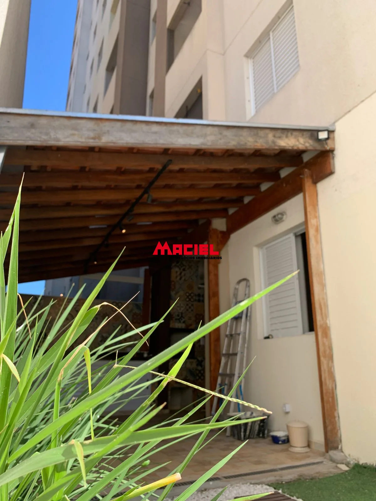Alugar Apartamento / Padr&atilde;o em S&atilde;o Jos&eacute; dos Campos R$ 2.300,00 - Foto 44