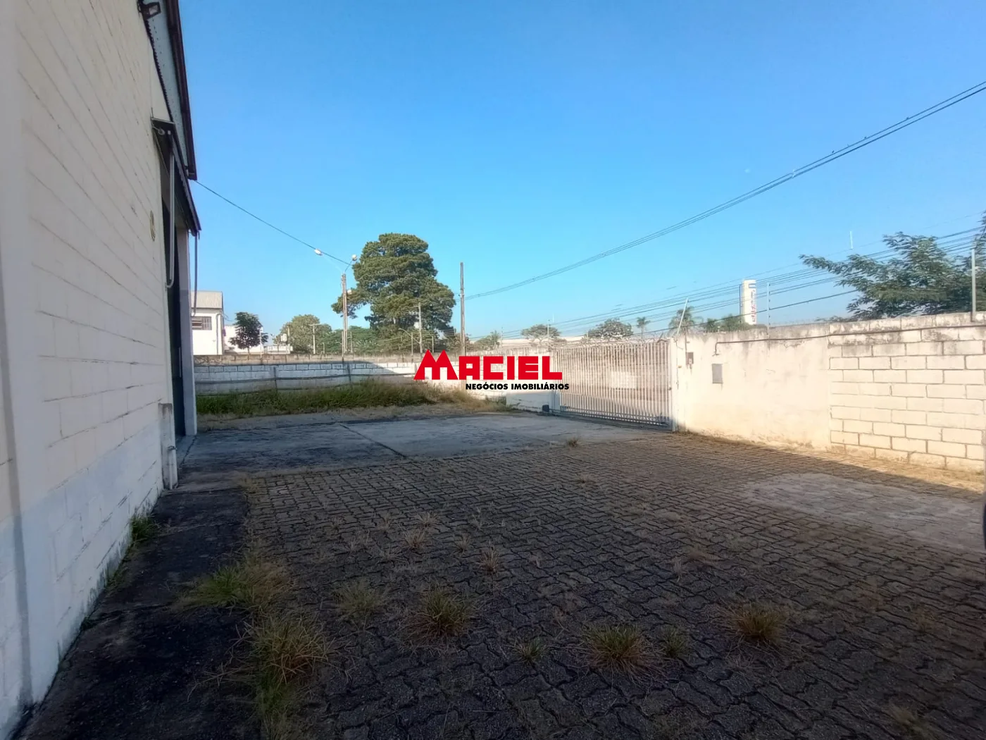 Alugar Comercial / Galp&atilde;o em S&atilde;o Jos&eacute; dos Campos R$ 19.500,00 - Foto 3